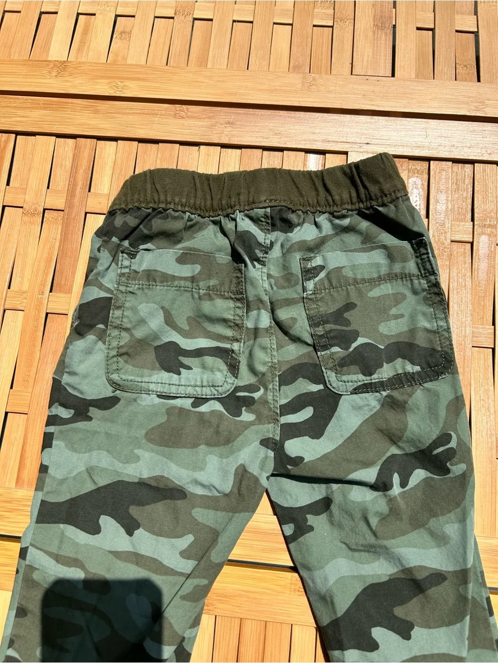 🔥3/$8- GAP Boys Green Camo Jogger Pants
